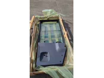 Cabine en interieur KOMATSU