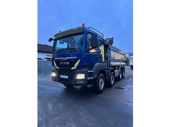 Kipper vrachtwagen MAN TGS 35.510