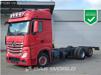 Chassis vrachtwagen MERCEDES-BENZ Actros 2548