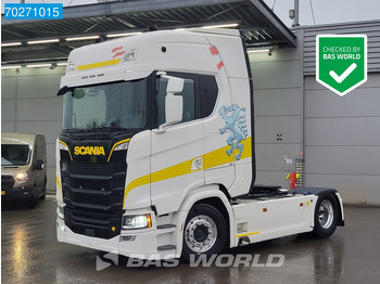 Trekker SCANIA S 520