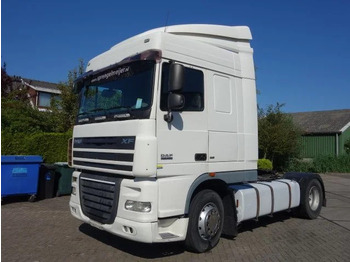 Trekker DAF XF 105 460