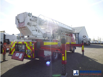 Leasing Volvo FM12 6x4 RHD Bronto Skylift F32HDT Angloco fire truck Volvo FM12 6x4 RHD Bronto Skylift F32HDT Angloco fire truck: afbeelding 4 Leasing Volvo FM12 6x4 RHD Bronto Skylift F32HDT Angloco fire truck Volvo FM12 6x4 RHD Bronto Skylift F32HDT Angloco fire truck: afbeelding 4