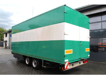 Gesloten aanhangwagen