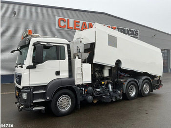 Veegwagen MAN TGS 26.440