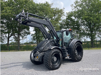 Tractor VALTRA T234