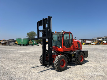 Ruw terrein heftruck PLUS POWER