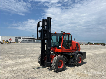 Ruw terrein heftruck PLUS POWER