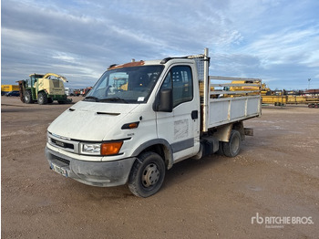 Kipper vrachtwagen IVECO Daily 35c11