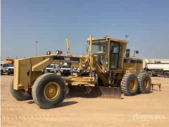 Grader CATERPILLAR 140H