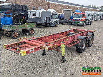 Containertransporter/ Wissellaadbak oplegger