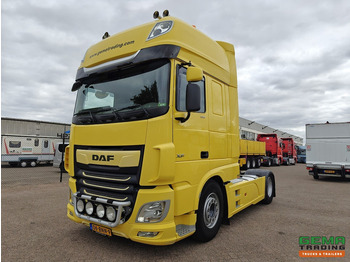 Trekker DAF XF 530