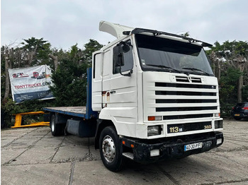 Vrachtwagen met open laadbak SCANIA P113
