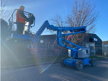 Knikarmhoogwerker GENIE Z45/25