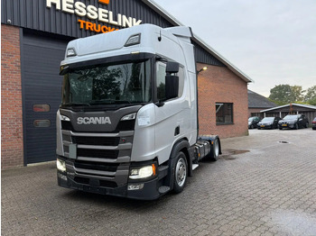 Trekker SCANIA R 450