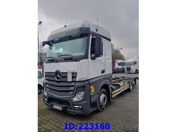 Chassis vrachtwagen MERCEDES-BENZ Actros 2542