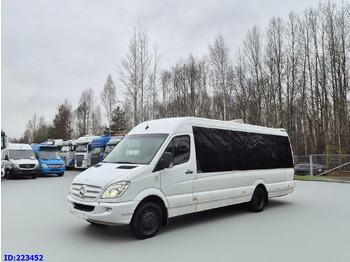Touringcar MERCEDES-BENZ Sprinter 519