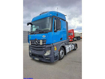 Trekker MERCEDES-BENZ Actros 1842