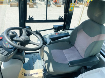 Wiellader Caterpillar 908M (3637): afbeelding 5
