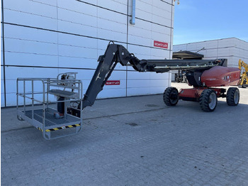 Telescoophoogwerker MANITOU
