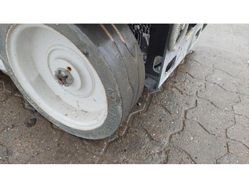 Verticale masthoogwerker Skyjack SJ12: afbeelding 5