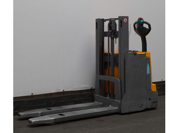 Stapelaar JUNGHEINRICH EJD