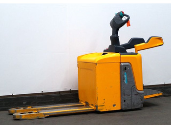 Palletwagen JUNGHEINRICH ERE