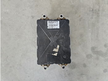 ECU VOLVO FH4 FM4 / ADBLUE SCR CONTROL UNIT / 21911783 P01: afbeelding 3 ECU VOLVO FH4 FM4 / ADBLUE SCR CONTROL UNIT / 21911783 P01: afbeelding 3