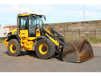 Lader JCB 417