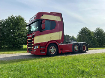 Trekker SCANIA R 500