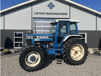 Tractor FORD