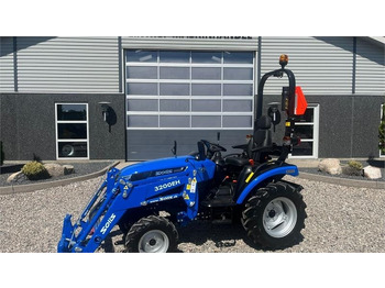 Gemeentelijke tractor SOLIS