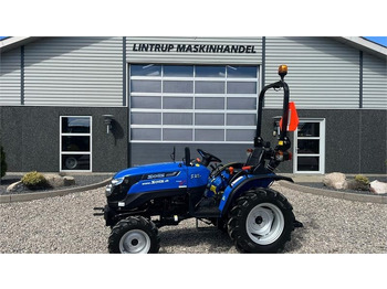 Gemeentelijke tractor SOLIS