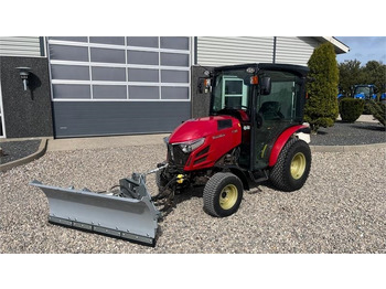Gemeentelijke tractor Yanmar YT 235H 4WD Snow Edition med sneplov og spreder: afbeelding 2