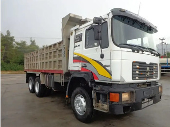 Kipper vrachtwagen MAN 26.372