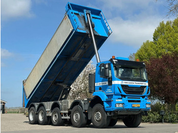 Kipper vrachtwagen IVECO Trakker