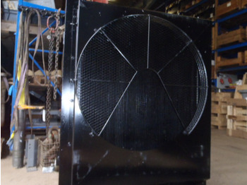 Oliekoeler CASE
