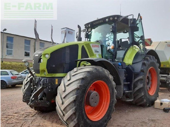 Tractor CLAAS Axion 950