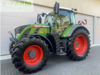 Tractor FENDT 718 Vario