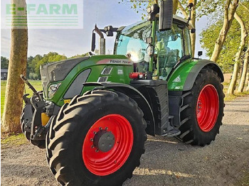 Tractor FENDT 718 Vario