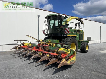 Tractor JOHN DEERE 6810