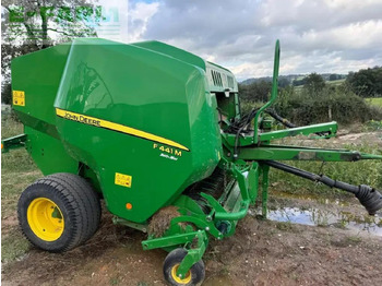 Vierkante balenpers JOHN DEERE