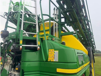 Getrokken veldspuit John Deere r952i: afbeelding 4