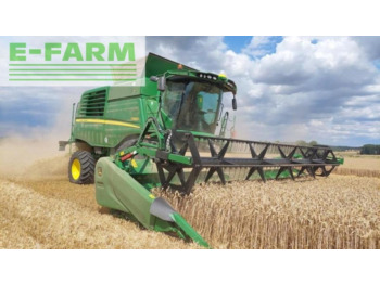 Maaidorser JOHN DEERE T560