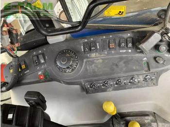 Tractor New Holland t7550 auto command: afbeelding 3