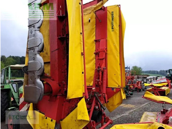 Maaimachine PÖTTINGER