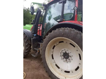 Tractor Valtra n 134 versu Versu: afbeelding 4
