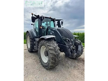 Tractor VALTRA T234