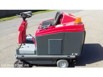 Veegwagen