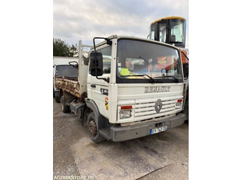 Kipper vrachtwagen RENAULT Midliner S 135