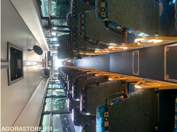 Schoolbus CAR IRISBUS RECREO N°15213- MEC 2009 - 444297 Km AD507BZ: afbeelding 5 Schoolbus CAR IRISBUS RECREO N°15213- MEC 2009 - 444297 Km AD507BZ: afbeelding 5